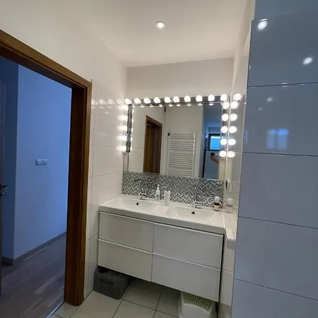Gorska Energia Dom Dla 12 Osob Z Sauna I Jacuzzi فيلة شتوروك